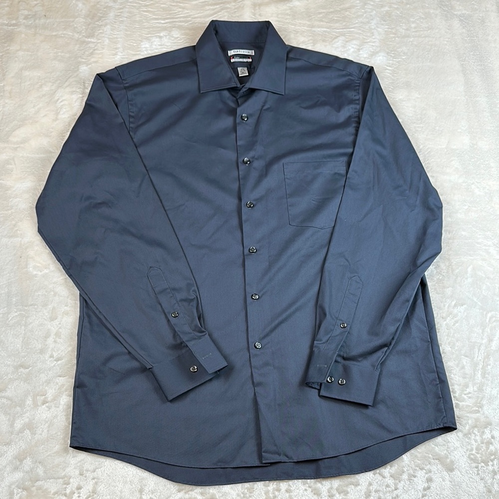 Van Heusen Flex Collar Regular Fit Wrinkle Free Blue Dress Shirt Classic Design